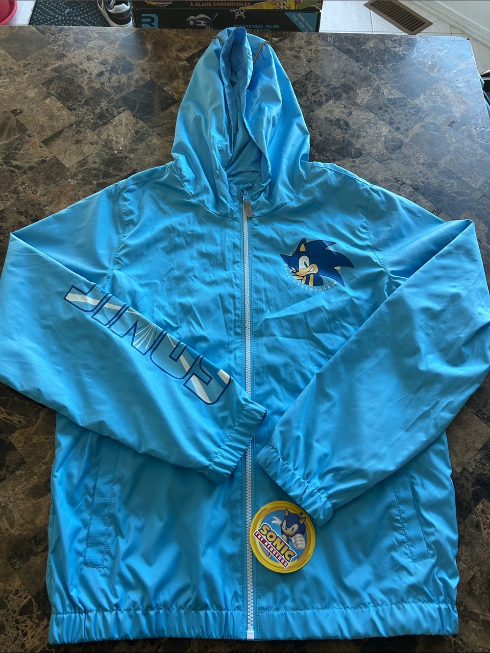 NWT 🆕 Sonic The Hedgehog Kids' Light Blue Hooded Windbreaker Jacket size 14-16 y